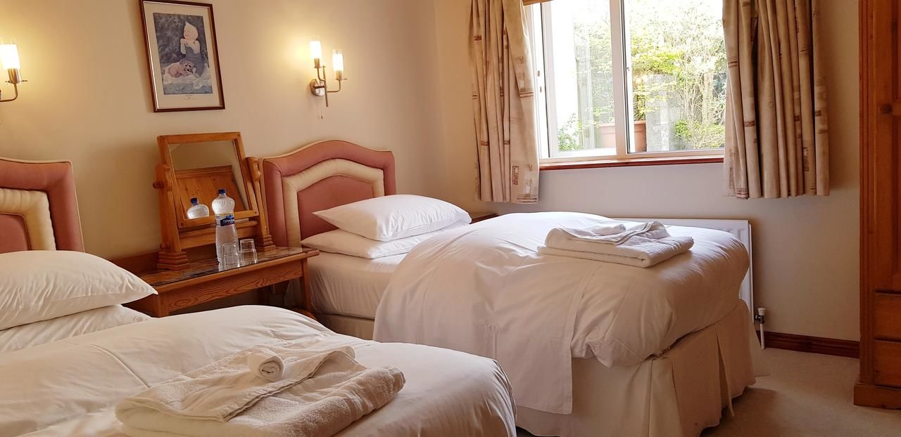 Отели типа «постель и завтрак» Claremount House B&B Голуэй