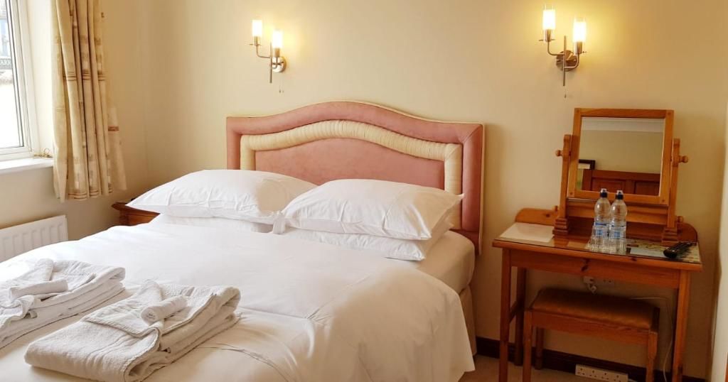 Отели типа «постель и завтрак» Claremount House B&B Голуэй-26